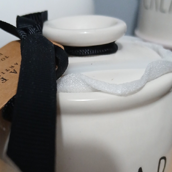 Rae Dunn Ceramic Sugar Canister with Black Text NWT - Picture 5 of 6